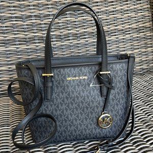 Michael Kors Jet Set Travel XS Carryall Tote Top Zip Tote Black